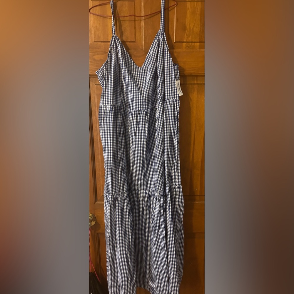 Old Navy blue and white dress